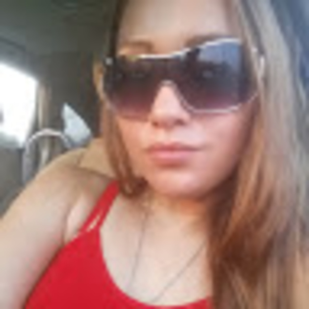 Meet your Posher, Beatriz